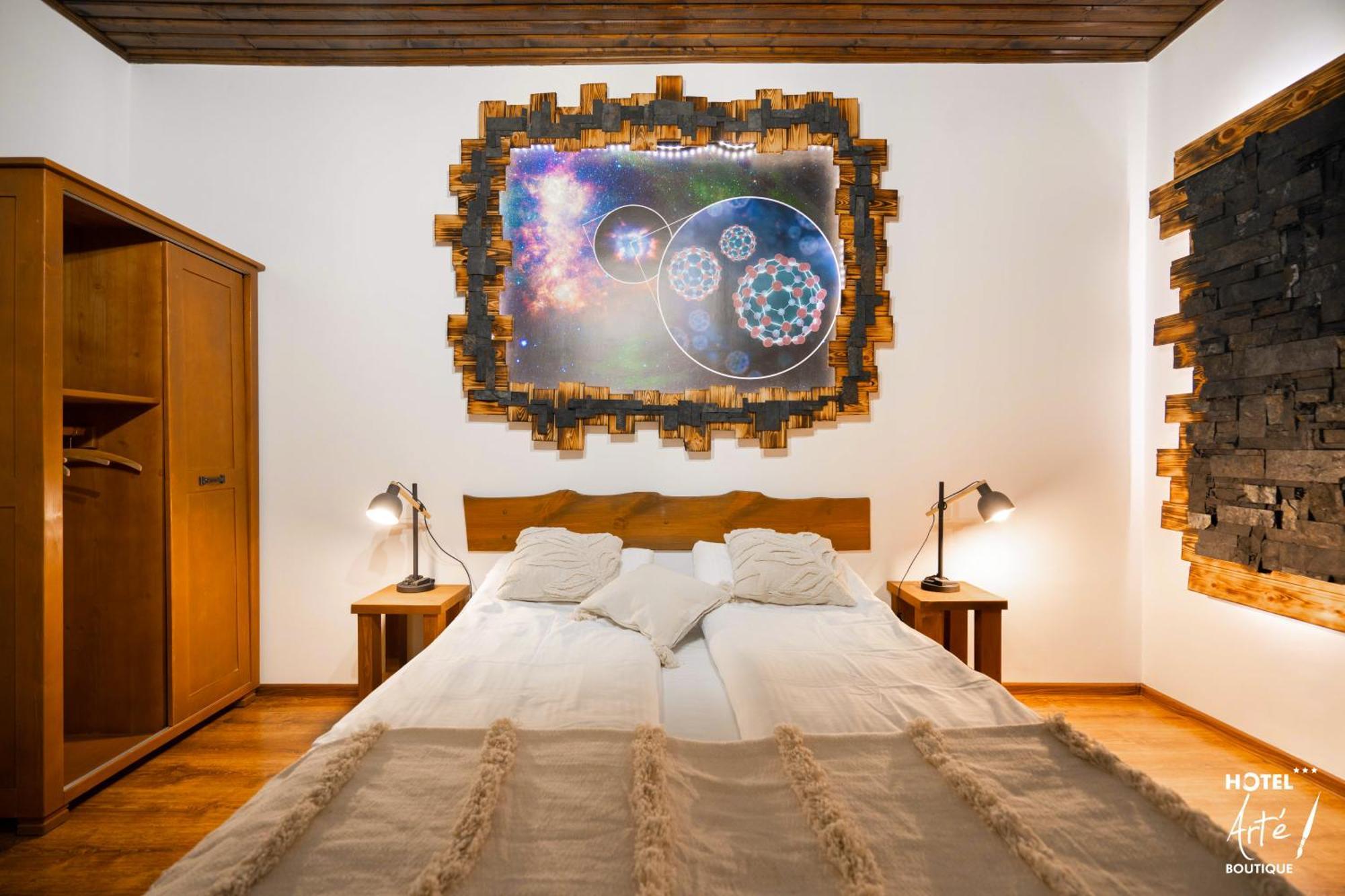 Art'E Boutique Rooms BaileTusnad Exterior photo